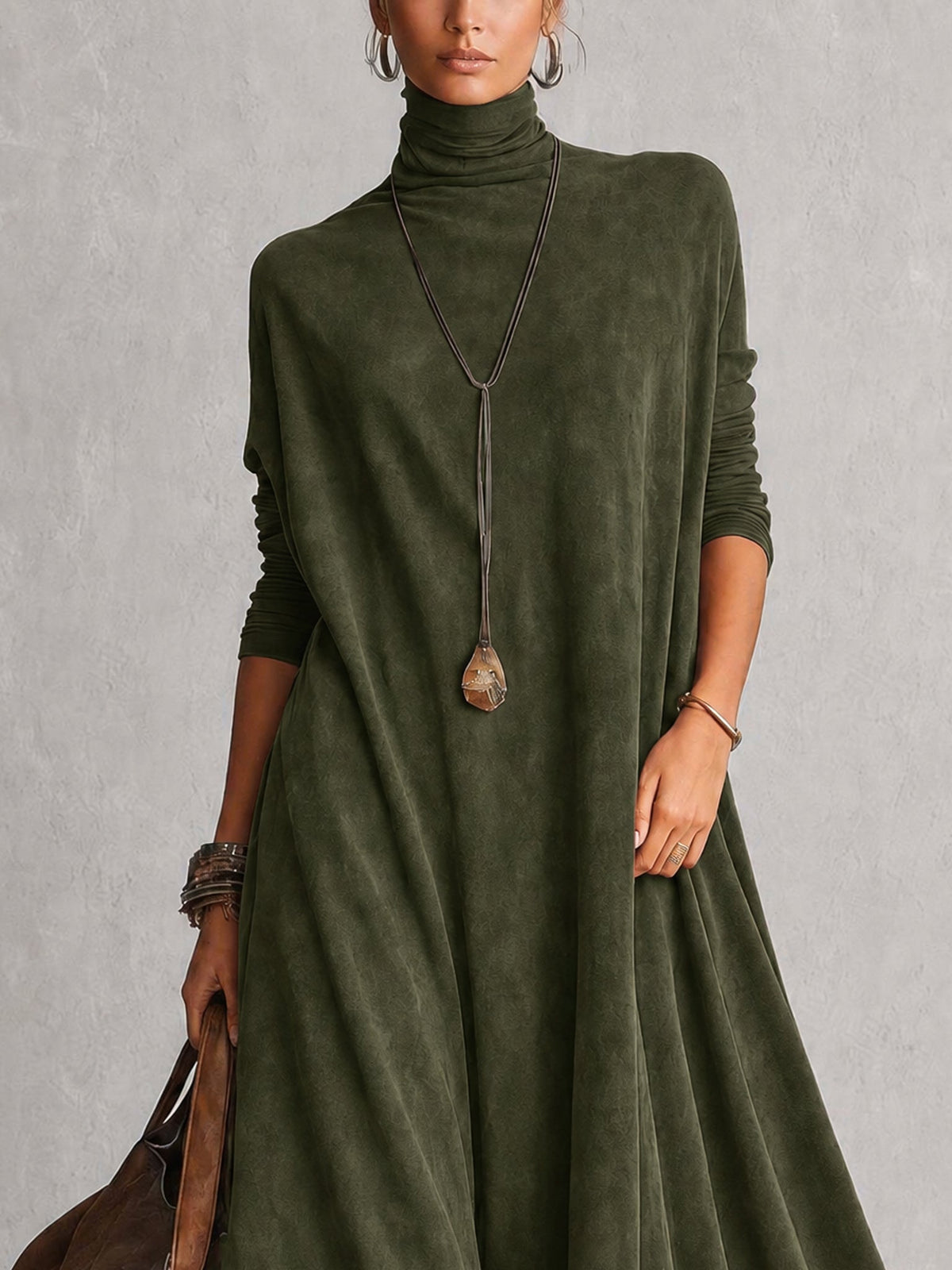 Vestido largo marrón efecto ante con mangas largas y bajo de encaje vintage