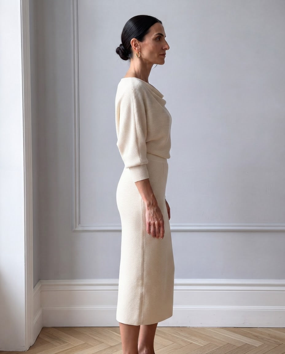 Conjunto de punto de canalé: Top de manga murciélago y Falda midi
